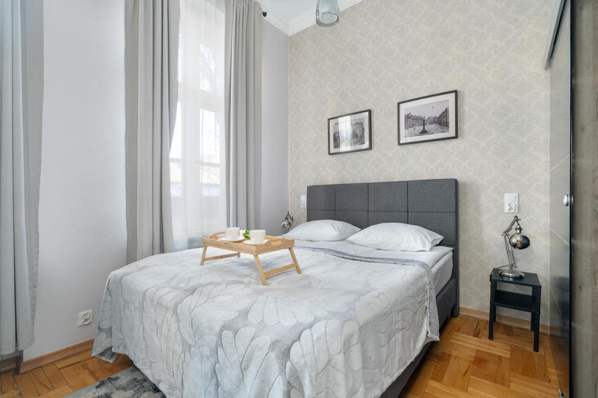 Przytulne Studia Very Berry W Poznaniu Blisko Parku By Noclegi Renters Exteriör bild