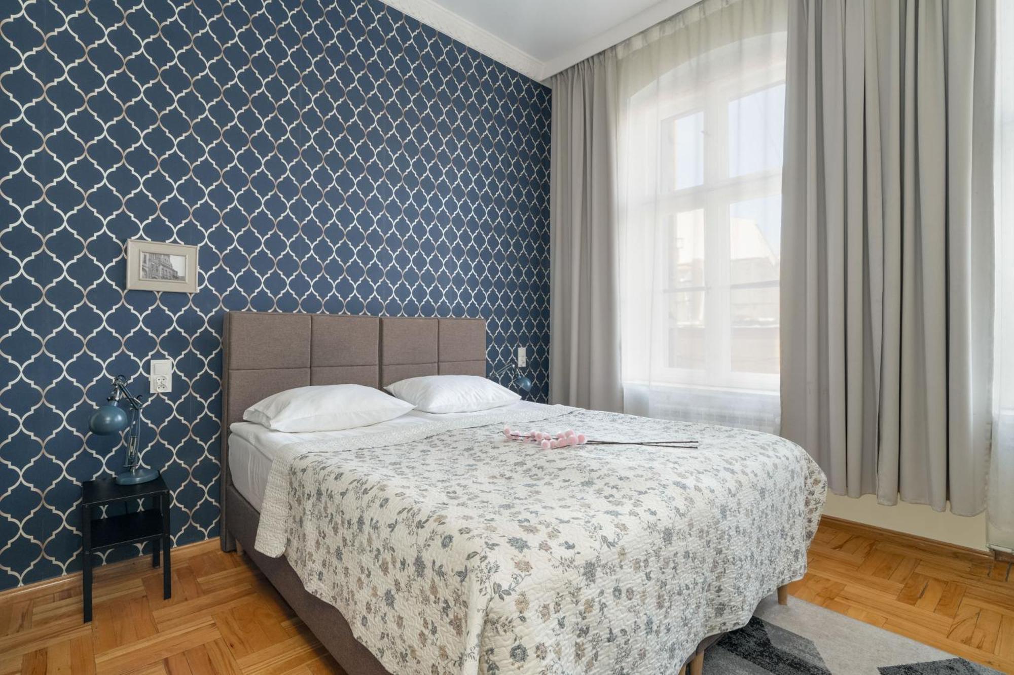 Przytulne Studia Very Berry W Poznaniu Blisko Parku By Noclegi Renters Exteriör bild