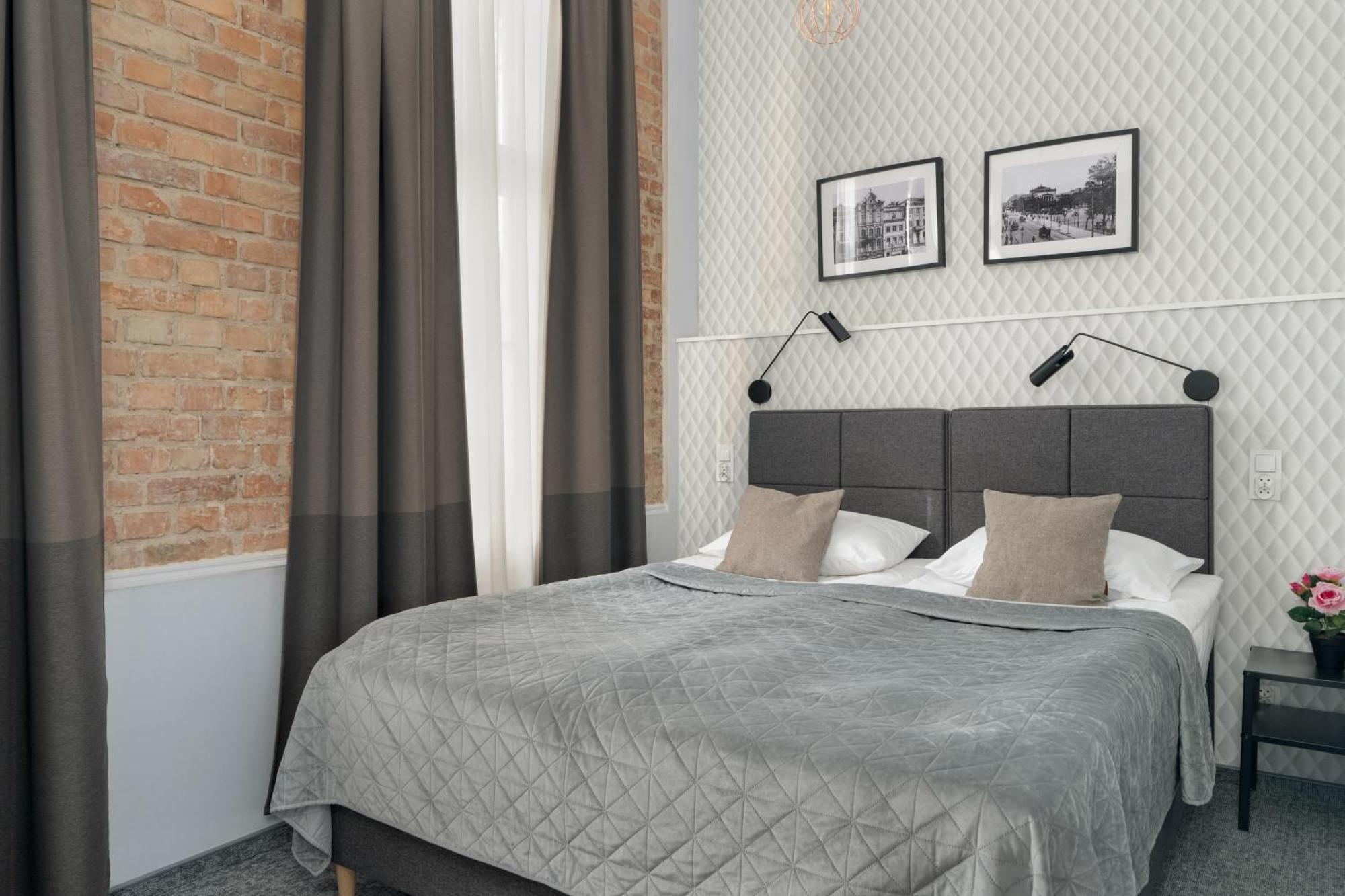 Przytulne Studia Very Berry W Poznaniu Blisko Parku By Noclegi Renters Exteriör bild